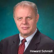 Howard Schmidt Dismisses Cyberwar Fears