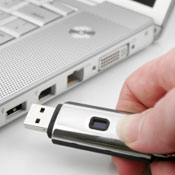 Stolen Flash Drive Affects 70,000