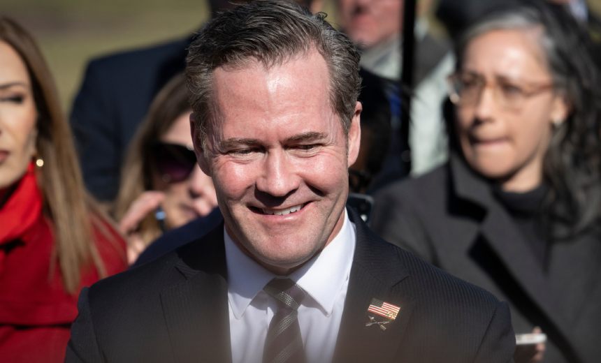 TeleMessage Goes Dark After Trump Adviser Photo Fallout